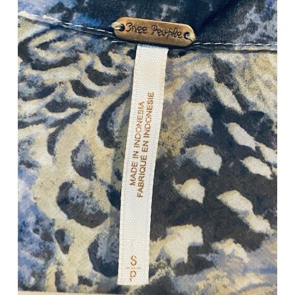 Free People Top Womens Small Blue Easy Rider Boho Sheer Long Roll Tab Sleeve - Picture 8 of 9